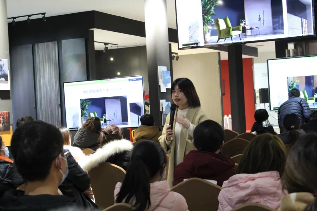 恭喜！華洲木業(yè)（陜西）運營中心首航儀式暨供應(yīng)鏈賦能模式發(fā)布會圓滿舉辦！(圖5)